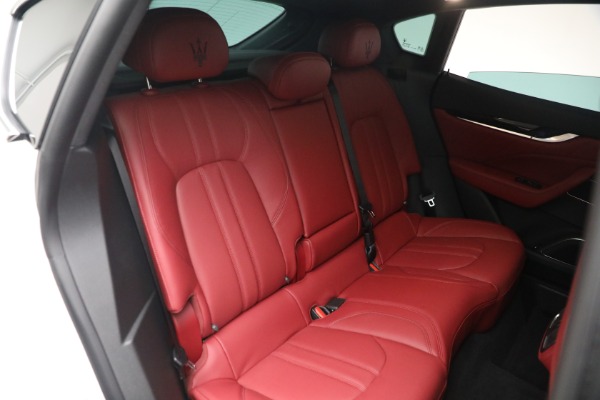 New 2023 Maserati Levante GT for sale $102,135 at Alfa Romeo of Greenwich in Greenwich CT 06830 22