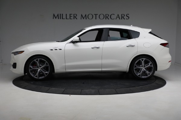 New 2023 Maserati Levante GT for sale $102,135 at Alfa Romeo of Greenwich in Greenwich CT 06830 3