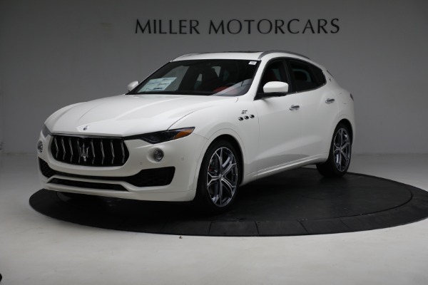 New 2023 Maserati Levante GT for sale $102,135 at Alfa Romeo of Greenwich in Greenwich CT 06830 1