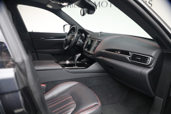 Used 2023 Maserati Levante GT for sale $42,900 at Alfa Romeo of Greenwich in Greenwich CT 06830 21
