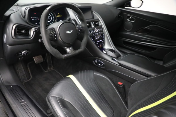 Used 2019 Aston Martin DB11 AMR for sale $154,900 at Alfa Romeo of Greenwich in Greenwich CT 06830 13