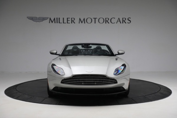 Used 2019 Aston Martin DB11 Volante for sale $141,900 at Alfa Romeo of Greenwich in Greenwich CT 06830 11