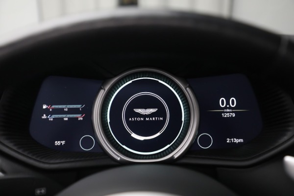 Used 2019 Aston Martin DB11 Volante for sale $141,900 at Alfa Romeo of Greenwich in Greenwich CT 06830 27