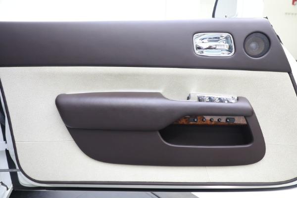 Used 2014 Rolls-Royce Wraith for sale $158,900 at Alfa Romeo of Greenwich in Greenwich CT 06830 18