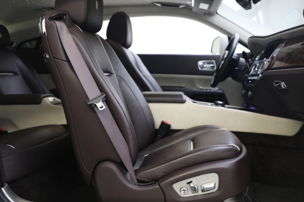 Used 2014 Rolls-Royce Wraith for sale $158,900 at Alfa Romeo of Greenwich in Greenwich CT 06830 20