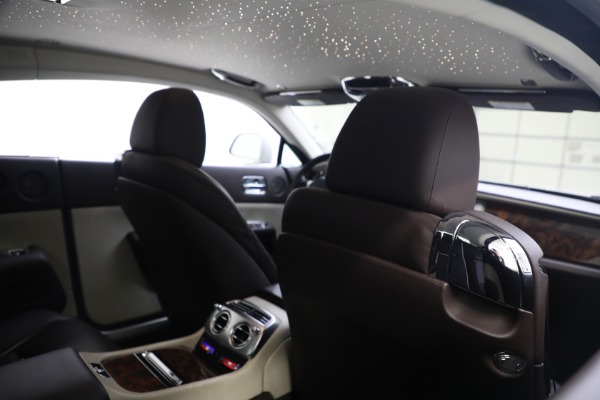 Used 2014 Rolls-Royce Wraith for sale $158,900 at Alfa Romeo of Greenwich in Greenwich CT 06830 22