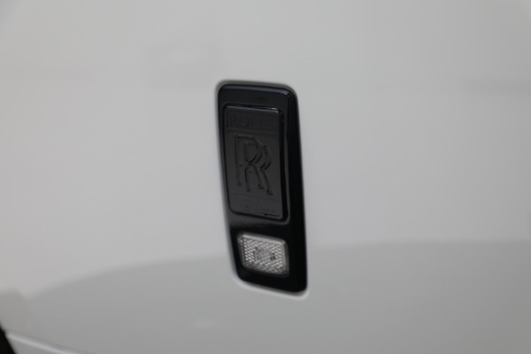 Used 2014 Rolls-Royce Wraith for sale Sold at Alfa Romeo of Greenwich in Greenwich CT 06830 25