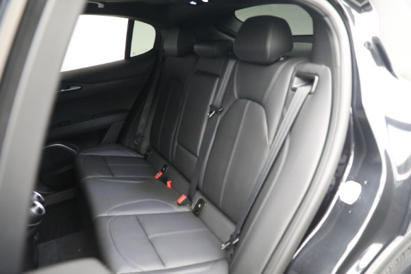 New 2023 Alfa Romeo Stelvio Sprint for sale $54,075 at Alfa Romeo of Greenwich in Greenwich CT 06830 16