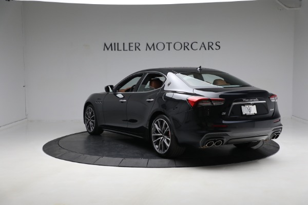 New 2023 Maserati Ghibli Modena Q4 for sale $103,455 at Alfa Romeo of Greenwich in Greenwich CT 06830 4