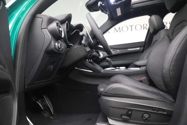 New 2023 Alfa Romeo Stelvio Quadrifoglio for sale $87,460 at Alfa Romeo of Greenwich in Greenwich CT 06830 14