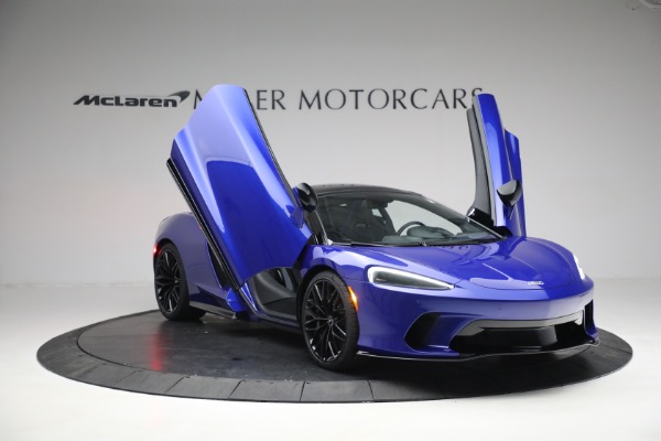 New 2023 McLaren GT Luxe for sale $220,890 at Alfa Romeo of Greenwich in Greenwich CT 06830 16