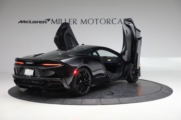 New 2023 McLaren GT Luxe for sale $218,290 at Alfa Romeo of Greenwich in Greenwich CT 06830 24
