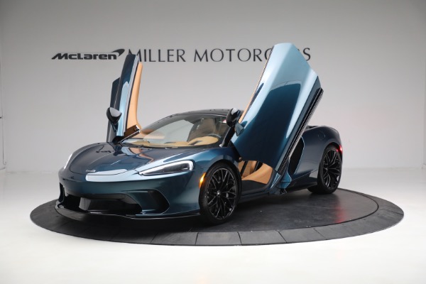 New 2023 McLaren GT Luxe for sale $224,090 at Alfa Romeo of Greenwich in Greenwich CT 06830 13