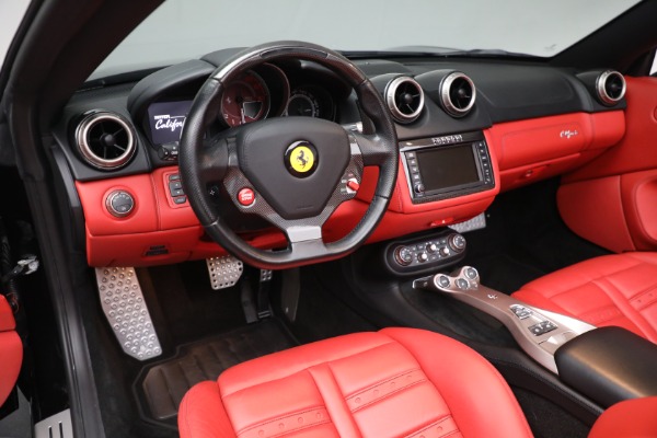 Used 2013 Ferrari California 30 for sale Sold at Alfa Romeo of Greenwich in Greenwich CT 06830 19