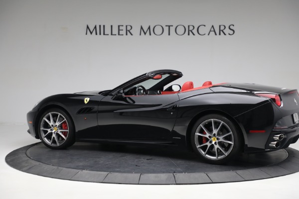 Used 2013 Ferrari California 30 for sale Sold at Alfa Romeo of Greenwich in Greenwich CT 06830 4