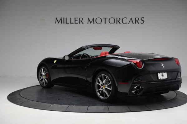 Used 2013 Ferrari California 30 for sale $134,900 at Alfa Romeo of Greenwich in Greenwich CT 06830 5