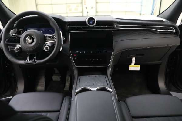New 2023 Maserati Grecale Modena for sale $85,895 at Alfa Romeo of Greenwich in Greenwich CT 06830 22