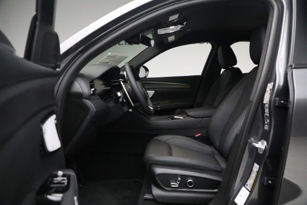 New 2023 Maserati Grecale GT for sale $56,285 at Alfa Romeo of Greenwich in Greenwich CT 06830 14