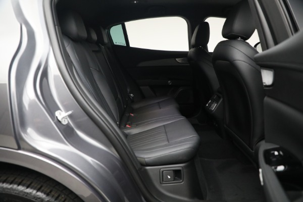 New 2023 Maserati Grecale GT for sale $56,285 at Alfa Romeo of Greenwich in Greenwich CT 06830 17