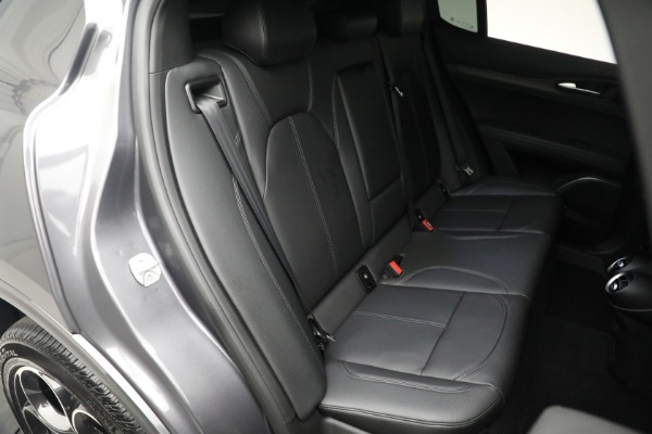 New 2023 Alfa Romeo Stelvio Ti for sale $55,550 at Alfa Romeo of Greenwich in Greenwich CT 06830 21