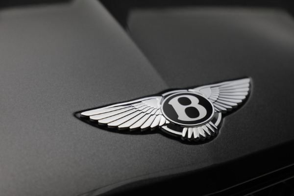 Used 2021 Bentley Bentayga Speed for sale $189,900 at Alfa Romeo of Greenwich in Greenwich CT 06830 15