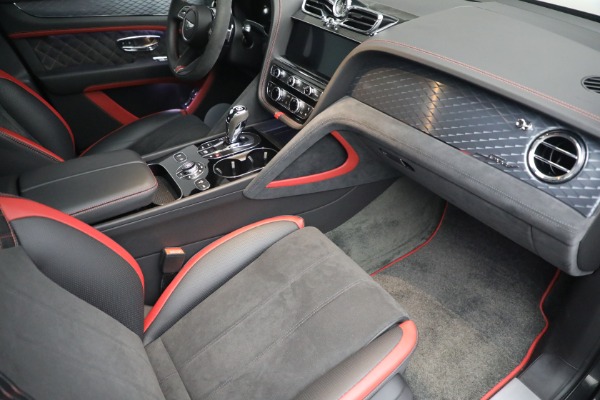 Used 2021 Bentley Bentayga Speed for sale $189,900 at Alfa Romeo of Greenwich in Greenwich CT 06830 26