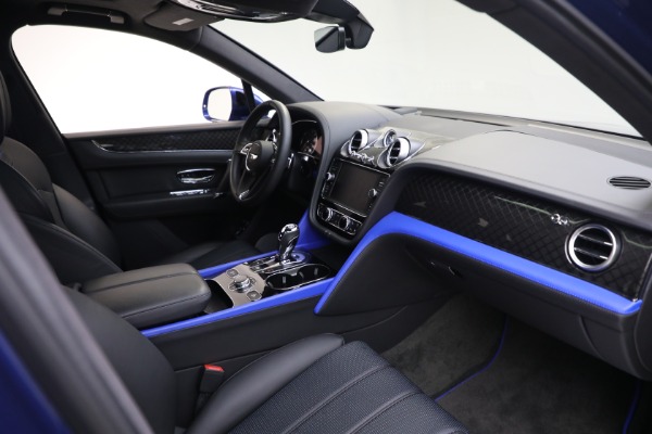 Used 2020 Bentley Bentayga Design Series for sale $159,900 at Alfa Romeo of Greenwich in Greenwich CT 06830 24
