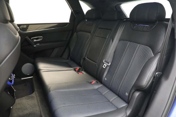 Used 2020 Bentley Bentayga Design Series for sale $159,900 at Alfa Romeo of Greenwich in Greenwich CT 06830 28