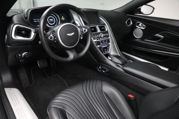 Used 2019 Aston Martin DB11 Volante for sale Sold at Alfa Romeo of Greenwich in Greenwich CT 06830 19