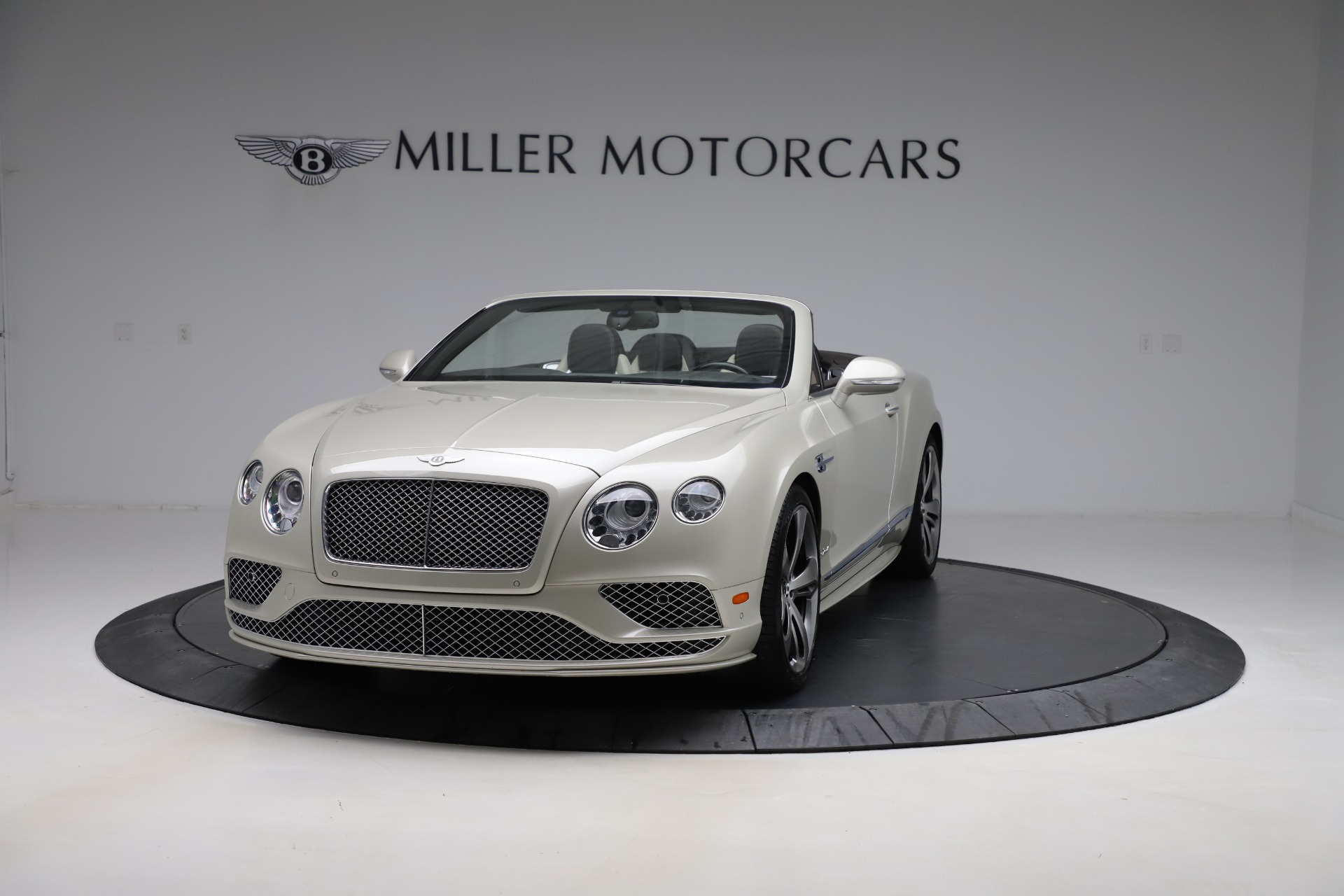 Used 2016 Bentley Continental GTC Speed for sale Sold at Alfa Romeo of Greenwich in Greenwich CT 06830 1