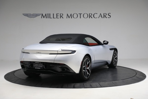 Used 2019 Aston Martin DB11 Volante for sale Sold at Alfa Romeo of Greenwich in Greenwich CT 06830 16