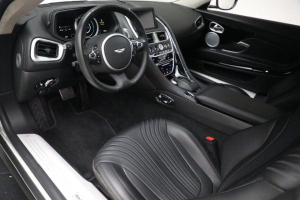 Used 2019 Aston Martin DB11 V8 for sale $124,900 at Alfa Romeo of Greenwich in Greenwich CT 06830 13
