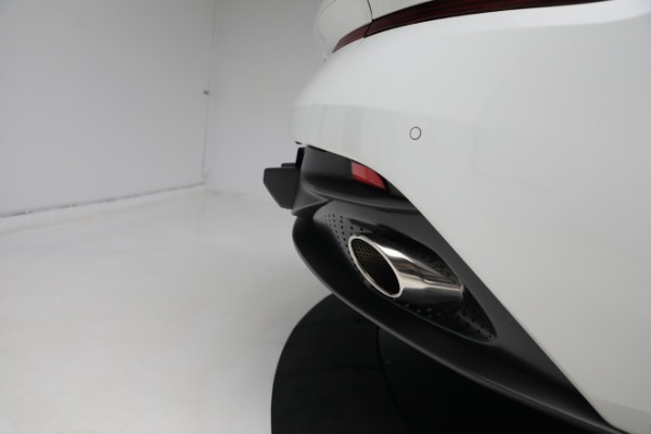 Used 2019 Aston Martin DB11 V8 for sale $124,900 at Alfa Romeo of Greenwich in Greenwich CT 06830 28