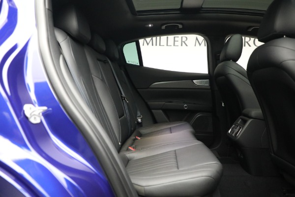 New 2023 Maserati Grecale GT for sale $72,095 at Alfa Romeo of Greenwich in Greenwich CT 06830 22