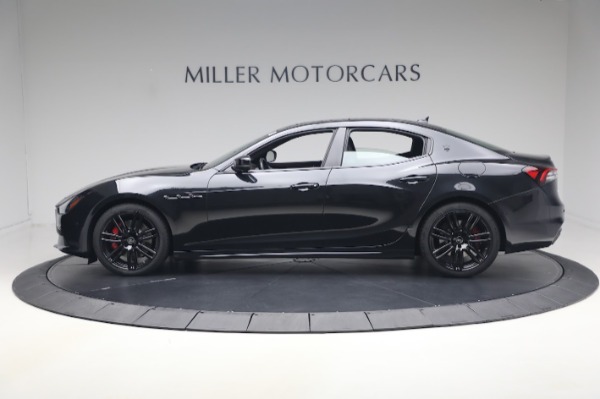 Used 2023 Maserati Ghibli Modena Q4 for sale $58,900 at Alfa Romeo of Greenwich in Greenwich CT 06830 3