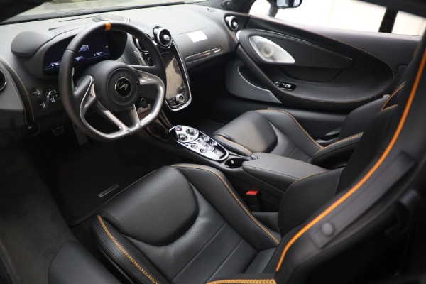 New 2023 McLaren GT Luxe for sale $244,330 at Alfa Romeo of Greenwich in Greenwich CT 06830 22