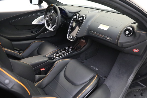 New 2023 McLaren GT Luxe for sale $244,330 at Alfa Romeo of Greenwich in Greenwich CT 06830 26