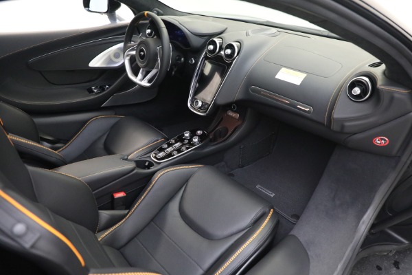 New 2023 McLaren GT Luxe for sale Sold at Alfa Romeo of Greenwich in Greenwich CT 06830 26