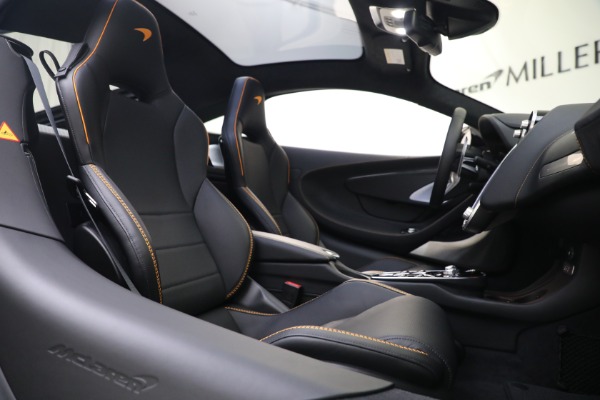 New 2023 McLaren GT Luxe for sale Sold at Alfa Romeo of Greenwich in Greenwich CT 06830 28