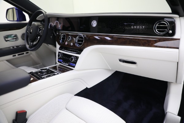 New 2023 Rolls-Royce Ghost for sale $400,350 at Alfa Romeo of Greenwich in Greenwich CT 06830 18