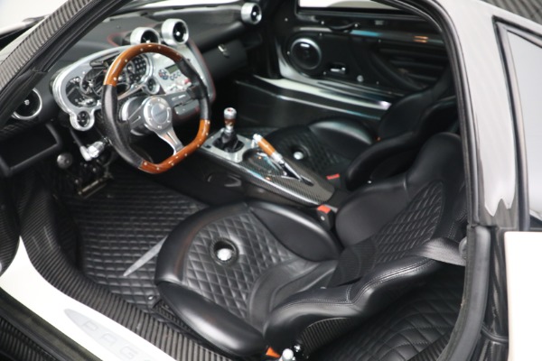 Used 2007 Pagani Zonda F for sale Call for price at Alfa Romeo of Greenwich in Greenwich CT 06830 16