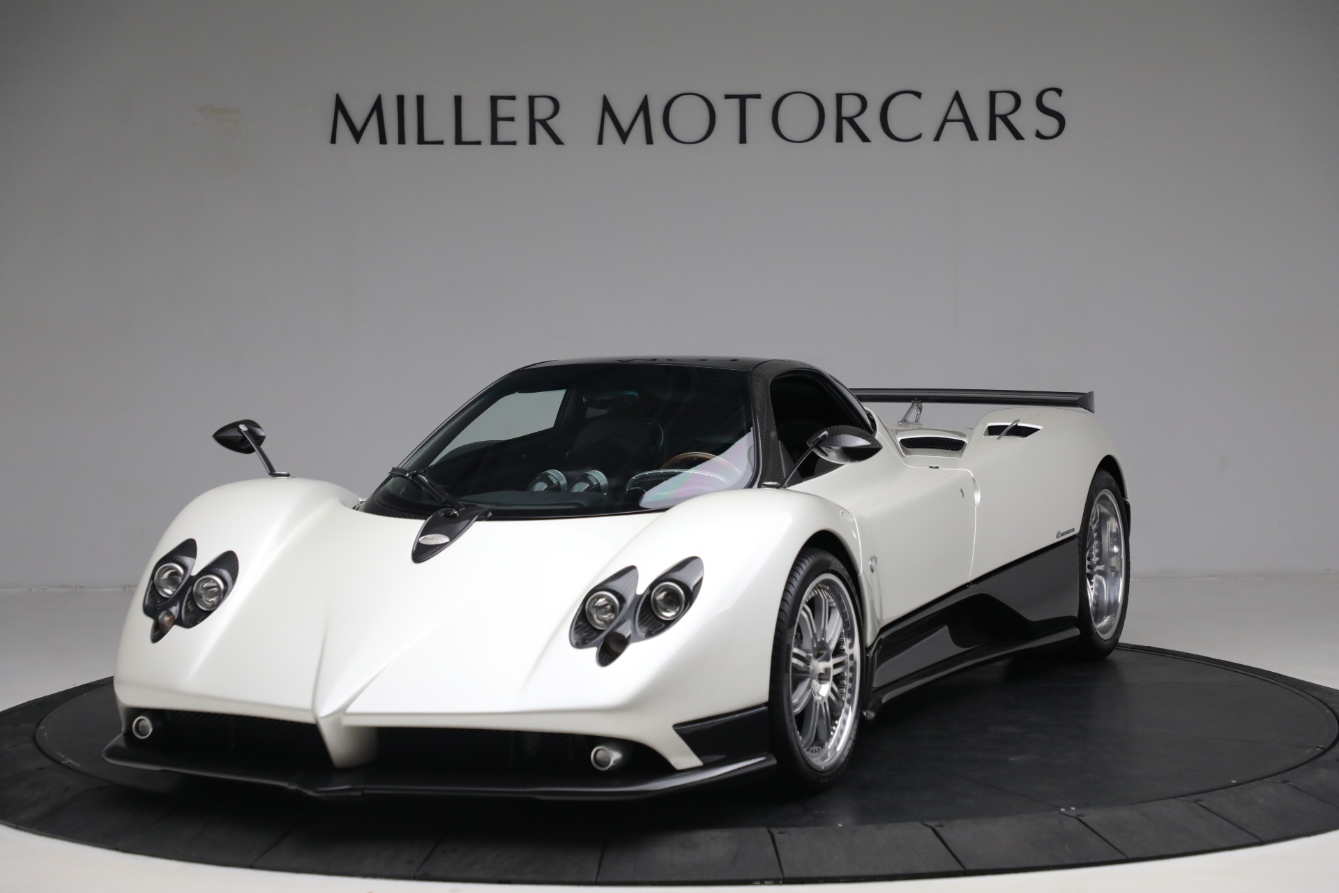 Used 2007 Pagani Zonda F for sale Sold at Alfa Romeo of Greenwich in Greenwich CT 06830 1