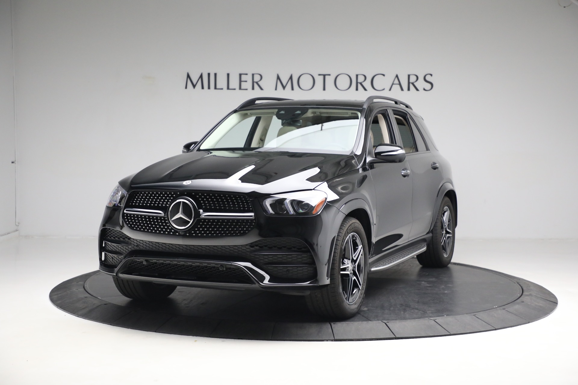 Used 2022 Mercedes-Benz GLE GLE 350 4MATIC for sale Sold at Alfa Romeo of Greenwich in Greenwich CT 06830 1