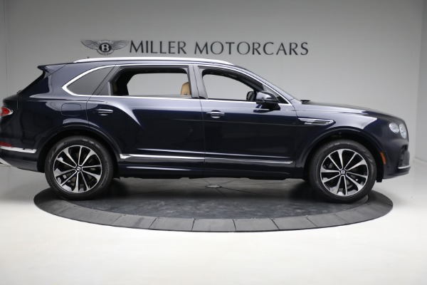 New 2023 Bentley Bentayga EWB V8 for sale $259,345 at Alfa Romeo of Greenwich in Greenwich CT 06830 10