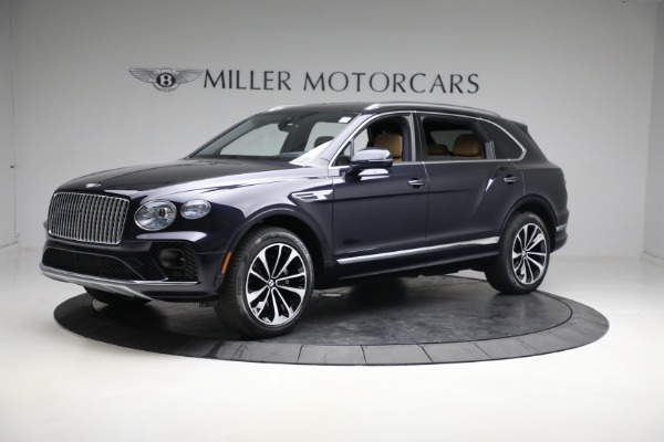 New 2023 Bentley Bentayga EWB V8 for sale $259,345 at Alfa Romeo of Greenwich in Greenwich CT 06830 2
