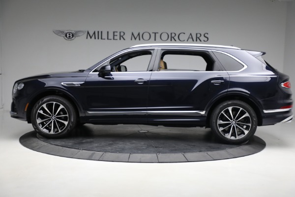 New 2023 Bentley Bentayga EWB V8 for sale $259,345 at Alfa Romeo of Greenwich in Greenwich CT 06830 4
