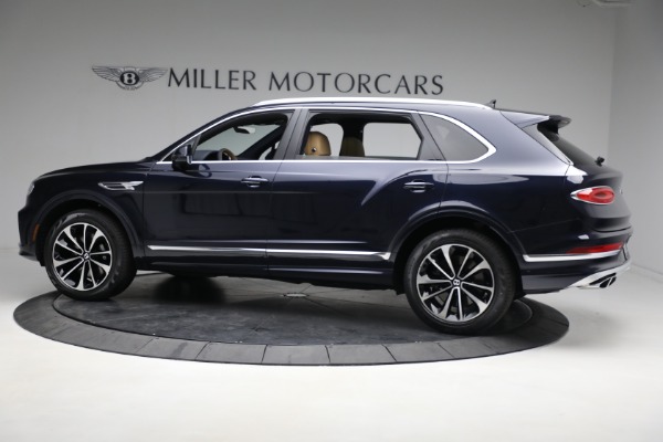 New 2023 Bentley Bentayga EWB V8 for sale $259,345 at Alfa Romeo of Greenwich in Greenwich CT 06830 5