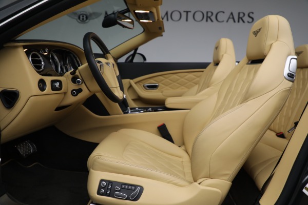 Used 2014 Bentley Continental GT Speed for sale $133,900 at Alfa Romeo of Greenwich in Greenwich CT 06830 24