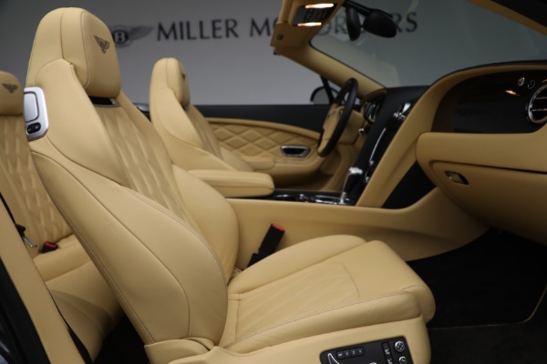 Used 2014 Bentley Continental GT Speed for sale $133,900 at Alfa Romeo of Greenwich in Greenwich CT 06830 27