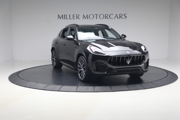 Used 2023 Maserati Grecale GT for sale $40,900 at Alfa Romeo of Greenwich in Greenwich CT 06830 11